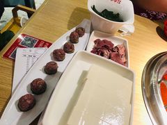 -季季红火锅(柳州城中万达二店)