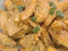 鸭蛋黄焗南瓜-美达尔烧烤(银川东路店)