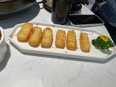 -本来精品川菜(嘉里中心店)