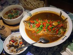 -卢大鲜鱼头捞饭(美利广场店)