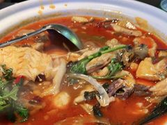 -魏铭鱼头捞饭(晋阳路店)