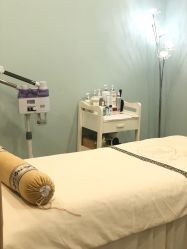 -至臻康妍健康管理中心