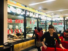 自助取餐区-令氏家外家岐山面(火炬路店)