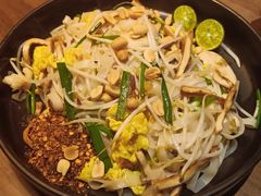 -来龙里 精致 东南亚餐室(万象城店)