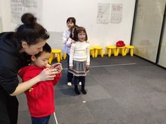 -猴有戏教育戏剧·音乐剧·主持口才·演讲朗诵辩论(环球港华师大校区)