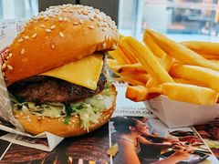 -The Habit Burger Grill 哈比特汉堡(复兴soho店)