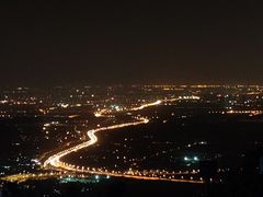 -鬼笑石后山停车场