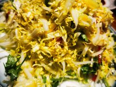 -蒙艾里民族传统菜蒙餐