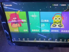 -云晓光头烧烤吧(盛夏店)