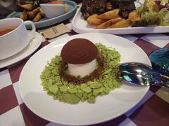 -鲨鱼美式餐厅酒吧Sharky