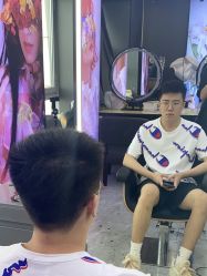 -藤野造型烫发染发