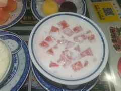 -广信牛奶甜品世家(台东店)