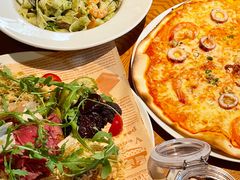 -JINNS锦时 steak&pizza(浸信会礼拜堂旧址店)