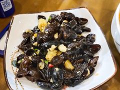 -老鄞江清水龙虾•赵赵家(江北店)