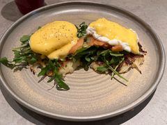 三文鱼班尼迪克蛋-JamaicaBlue Cafe(乌鲁木齐中路店)