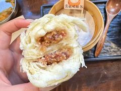 -银米·云南传统过桥米线(双廊黑金冠店)