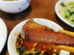 -岳记兴隆·青城腊排铜火锅(融创店)