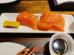 三文鱼刺身-四海一家自助餐(益田假日广场店)