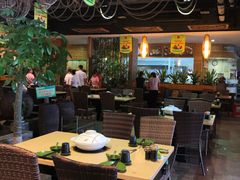 大堂-龙泉人椰子鸡.糟粕醋.海南菜(三亚旗舰店)