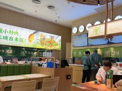 -百春原湖南牛肉粉(百联世纪店)