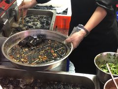 -黑色经典臭豆腐·湖南特产(步行街店)