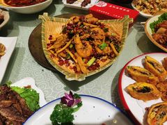 麻辣朋友圈-鼎御(川鲁家常菜)