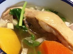 新疆缸缸肉-巴扎美食·新疆菜·西域歌舞表演餐厅(新疆大厦店)