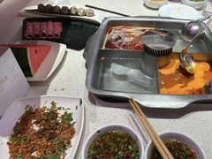 -海底捞火锅(杭州庆春路夜宵主题店)