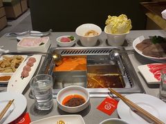 -海底捞火锅(金山百联店)