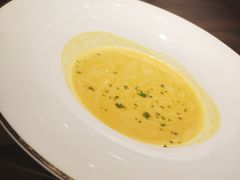 奶油南瓜汤-Primo·丽莫意大利窑烤披萨