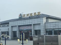 -滨州服务区·停车场