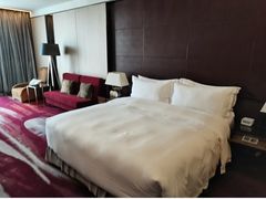 -广州天河希尔顿酒店