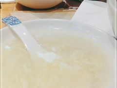 -呷佬·长沙手工米粉(金沙江路店)