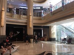 -月星家居广场-路面停车场