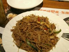 -绿茵阁(体育西分店)