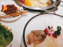 -大龙燚火锅(天安云谷店)
