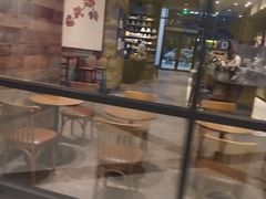 -星巴克臻选(武汉经开永旺梦乐城店)
