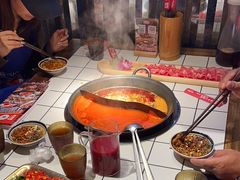 -热火朝天鲜切牛肉火锅(南强街巷店)