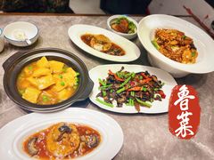 -闫府私房菜·百年鲁菜(恒隆店)