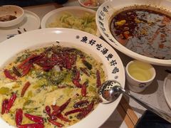 -江渔儿酸菜鱼(映月湖环宇城店)