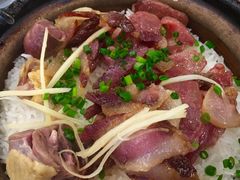 腊味煲仔饭-正德顺順德雙皮奶(中信店)