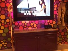 -米乐星世界KTV