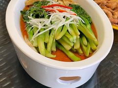 -老街坊美食汇(玉兰大街店)