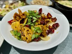 椒麻牛蛙煲-望乡楼上海菜(日月光店)