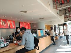 -星巴克(珠海仁恒滨海中心店)