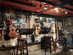 -南锣鼓巷吉他吧(鼓楼店)