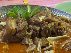 -香巴拉云南餐厅(华莱坞店)