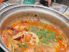 -禄婶鸡煲·打边炉
