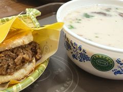 -穆得·老周家牛肉烧饼(普利街店)