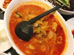 辣海鲜面-桃园中华料理炸酱面(燕儿岛路店)